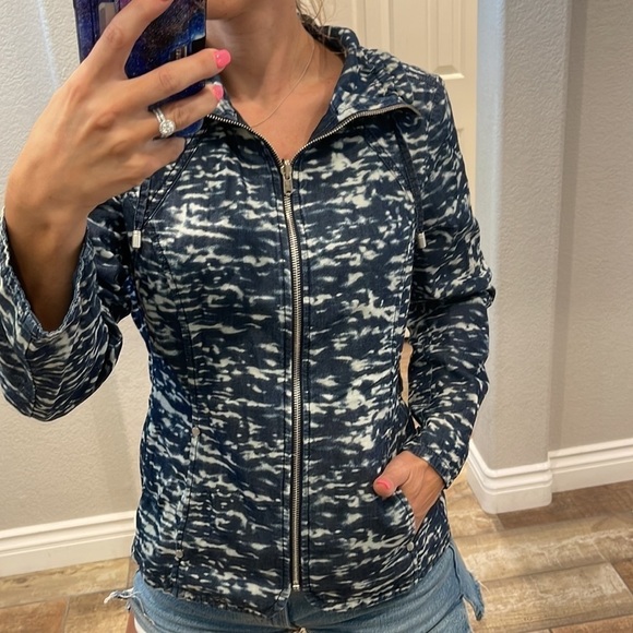 Chico's Reversible Chambray Full Zip Jacket Women's Size Small S? - Picture 4 of 10